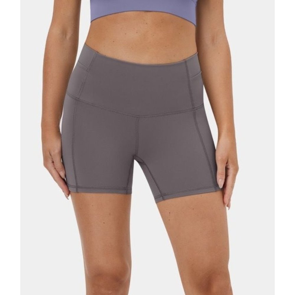 HALARA Seamless Flow High Waist Cycling Back Pocket Biker Shorts